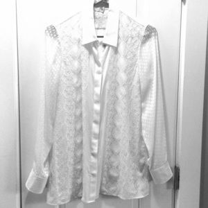 Robert Graham Women’s silk blouse size S